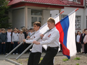 Связь поколений: в Лицее прошли традиционные мероприятия, посвященные Дню Великой Победы.