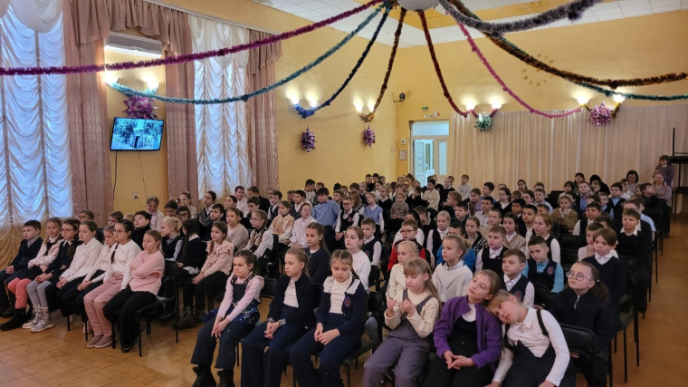 "Подвигу жить в веках".